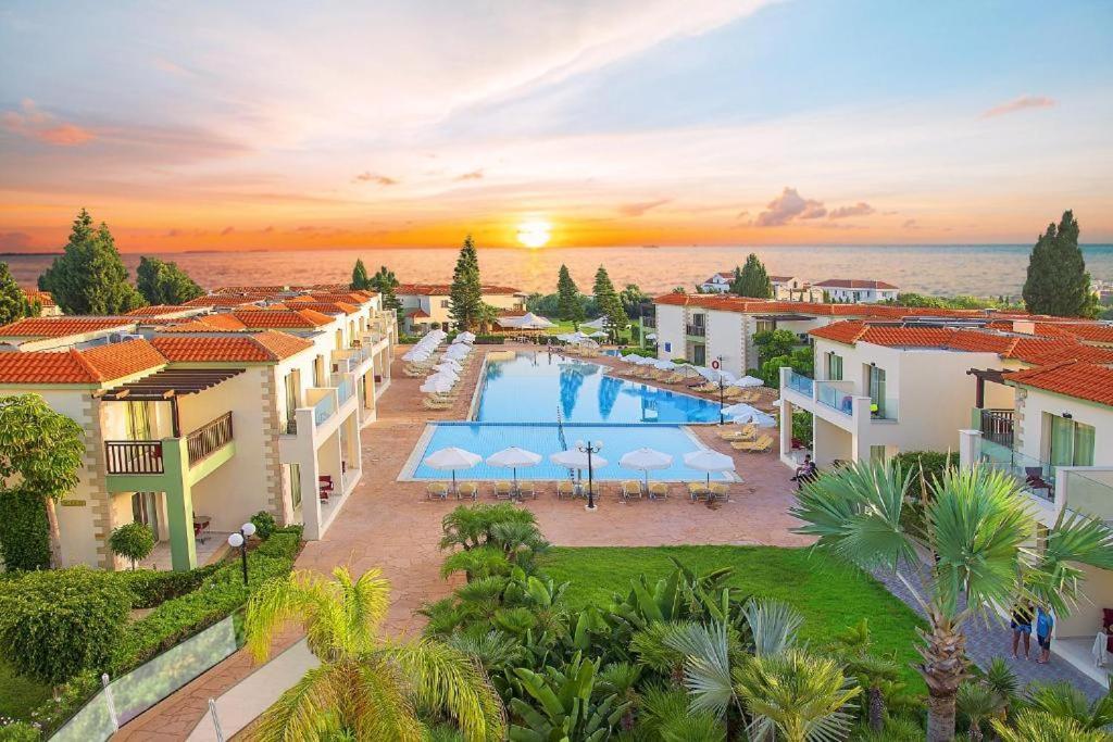 Freij Hotel & Resort - Adults Only Ayia Napa Luaran gambar