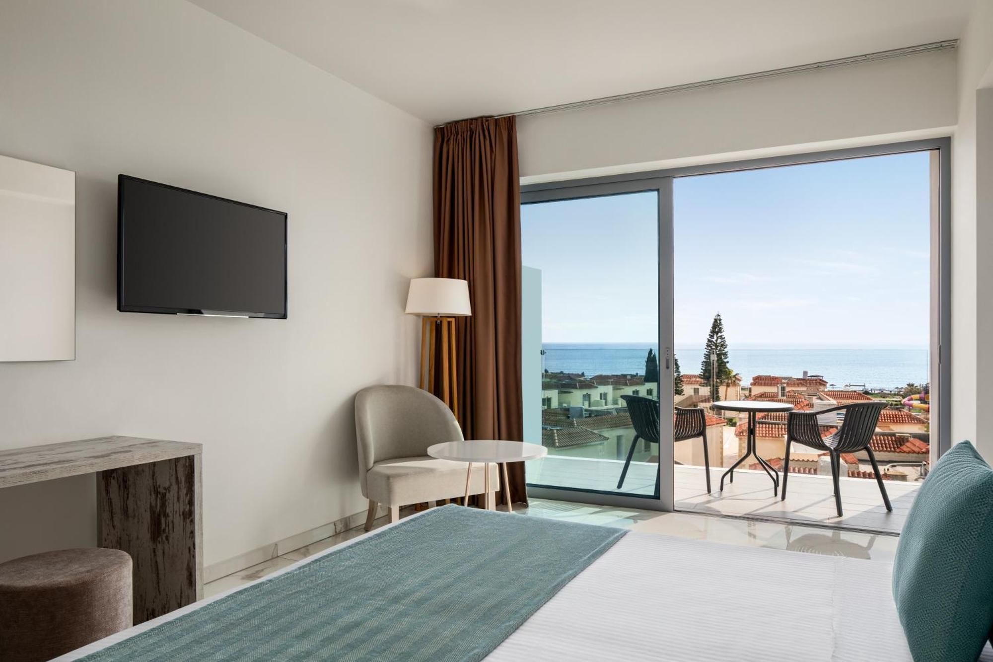 Freij Hotel & Resort - Adults Only Ayia Napa Bilik gambar